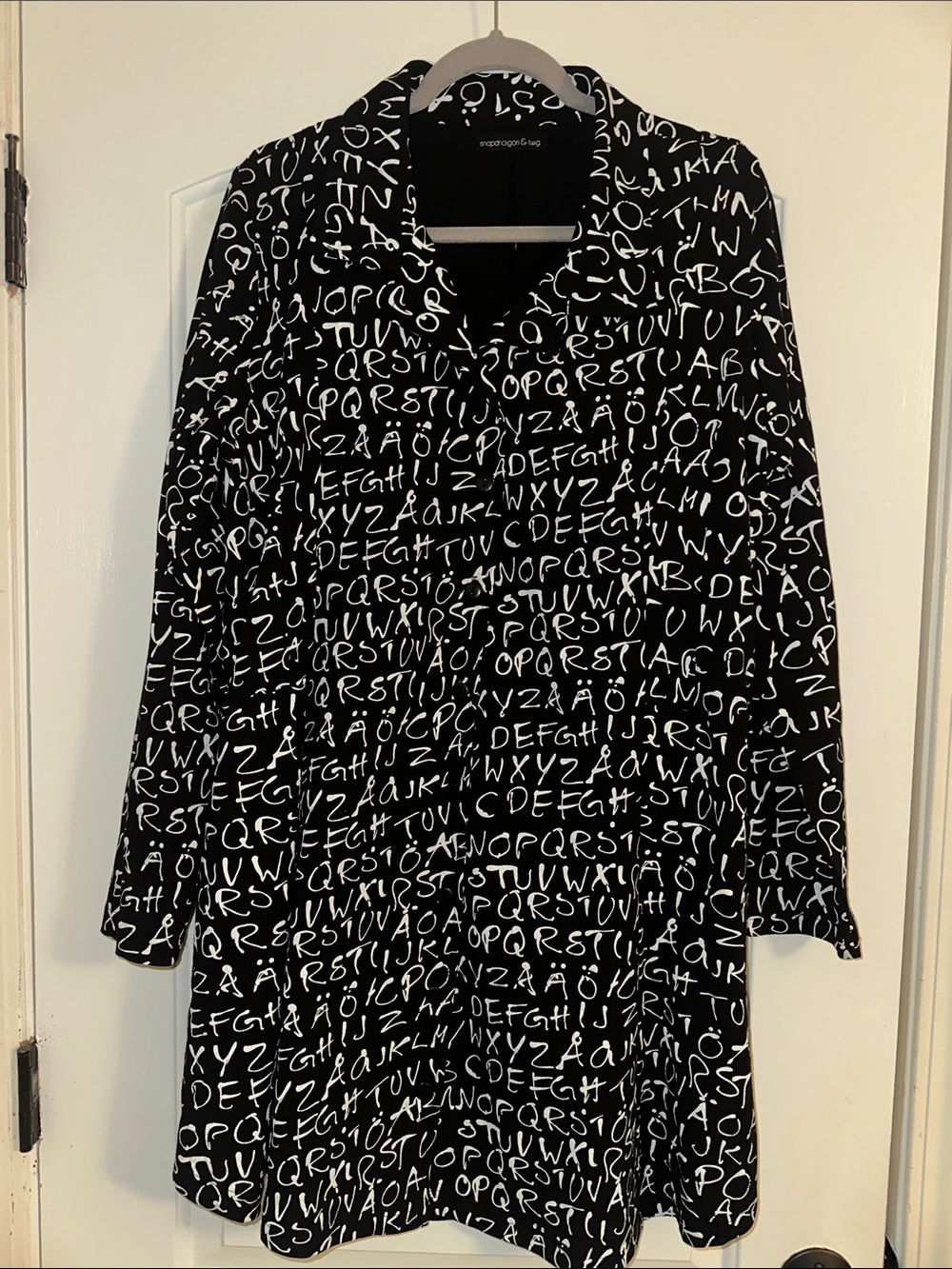 Black Alphabet Print Long Sleeve Button Up Dress with pockets - Women